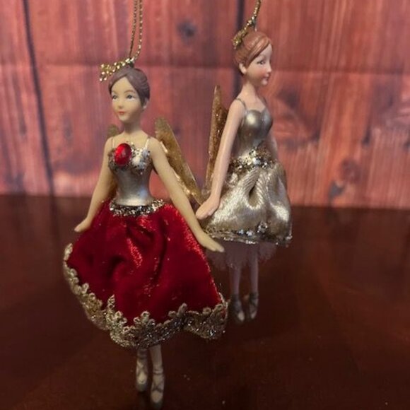 Set Of 2 Gisella Graham London Ballet Dancer Ornaments With Gold Wings & Dresses - Picture 5 of 10
